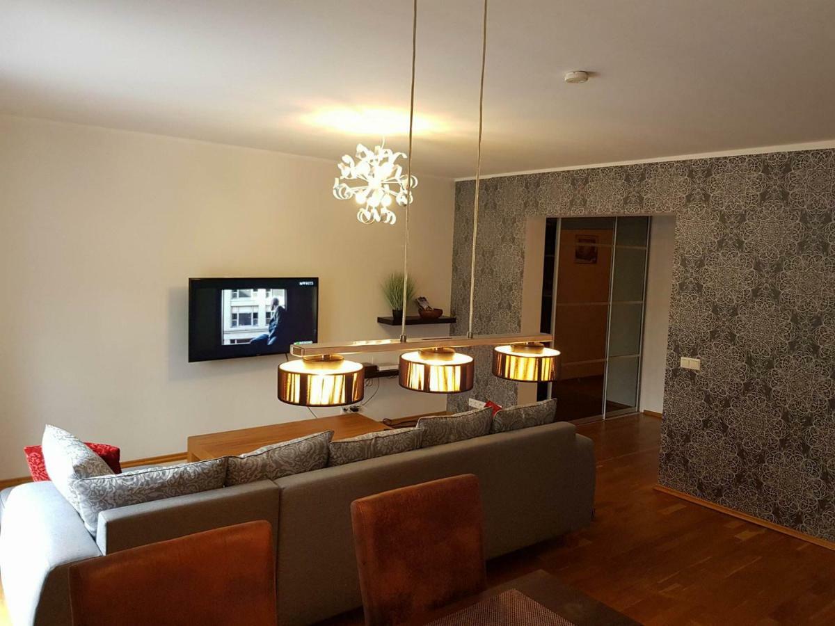 Superior Apartment Near The City Center Тарту Екстериор снимка